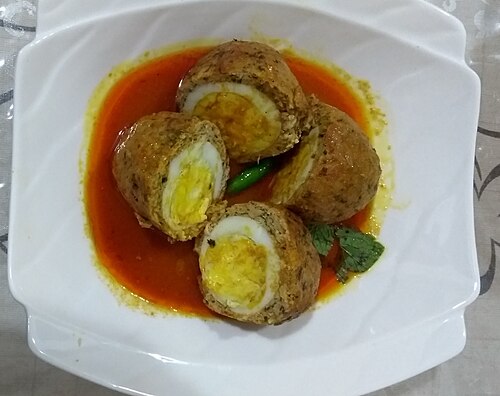 ナルゲシ・コフタは、ラクナウとカラチで人気の料理です。