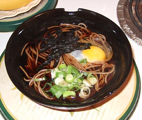 月見そば（生卵）