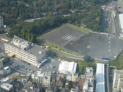 六本木七丁目の米軍ヘリポートと星条旗事務所