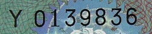 身分証明書に印刷されているシリアル番号Y0139836
