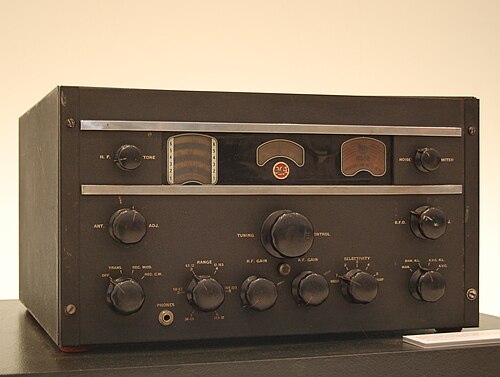 AR-88 通信受信機