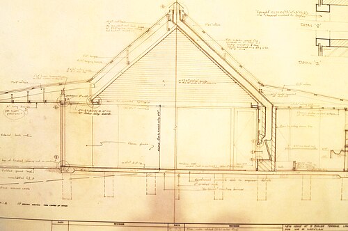 モイラン ハウス、煙突のデザインの詳細を示す、1973 年。