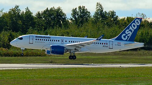 CS100は2013年9月16日に初飛行した。