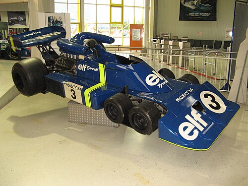 展示されているP34