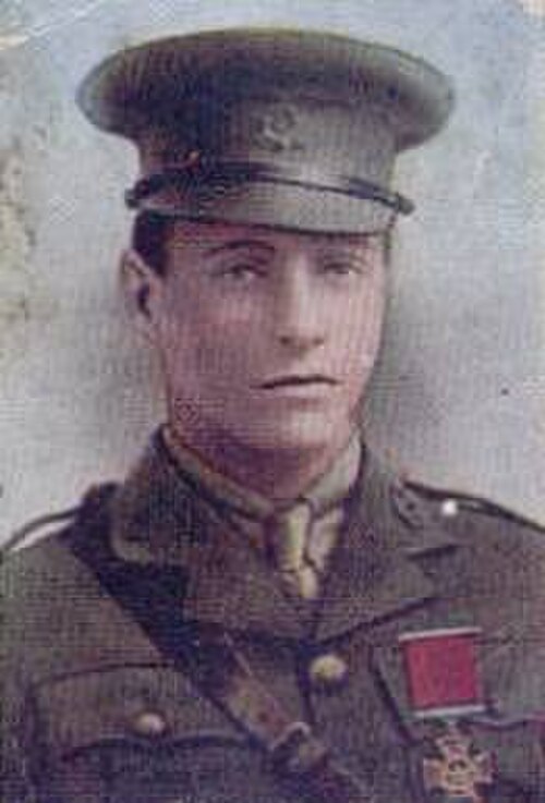 イギリス陸軍軍医ウィリアム・バーンズリー・アレン（医学士、1914年）