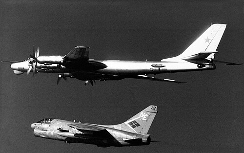 1984年、ソ連のTu-95RTベアDがVA-146からA-7EコルセアIIに迎撃されている。