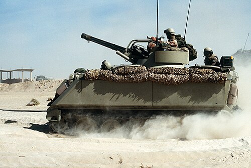 湾岸戦争の砂漠の盾作戦中の M163。