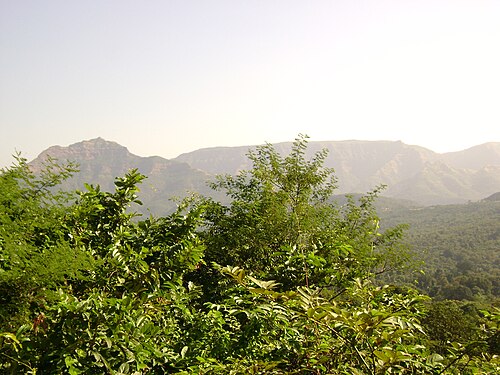 サンガメシュワールの風景