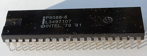 プラスチック製DIP40 8088、上面図