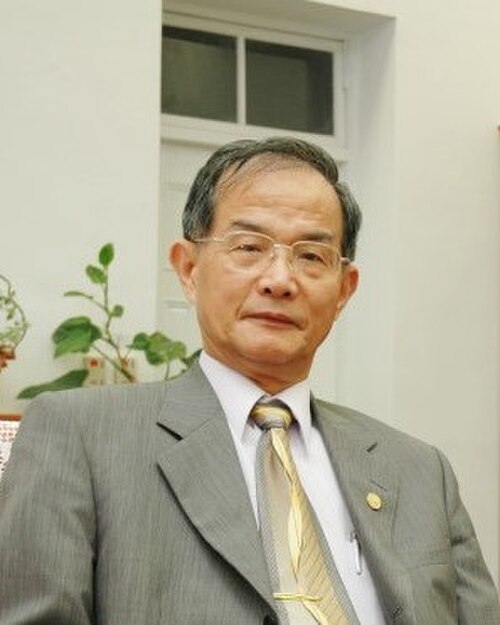 建国高等学校第13代・14代校長 呉武雄 [zh] (AA)