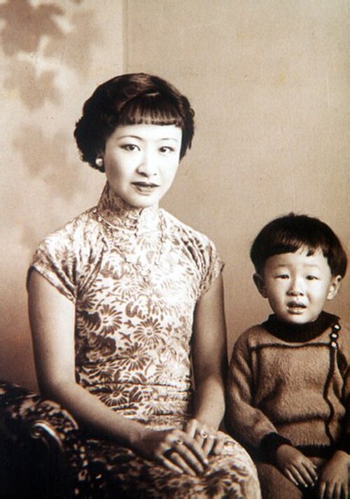 ユンインと息子のゾンヤン