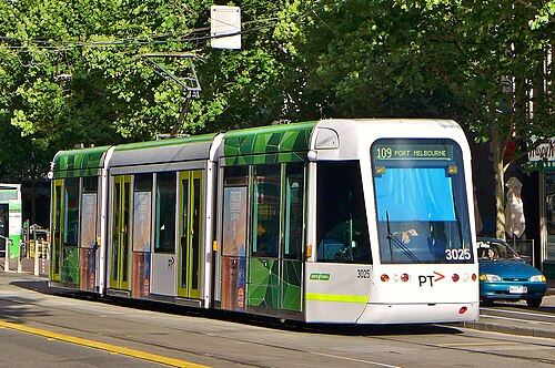 C1クラスの路面電車