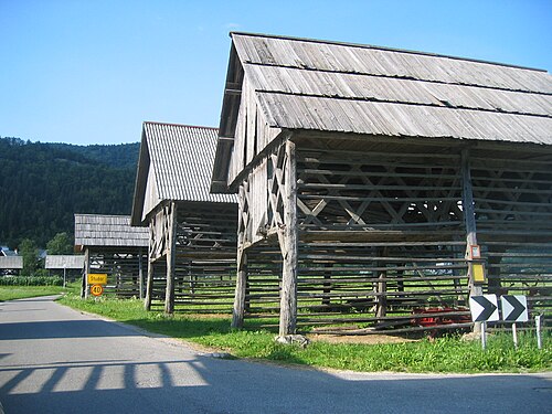 干し草ラック