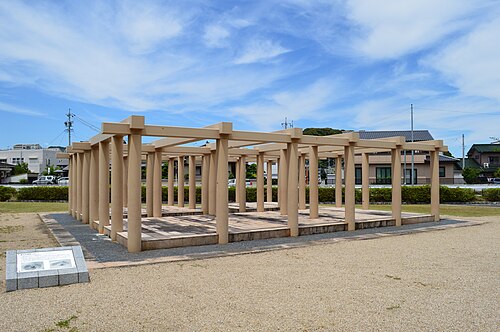 再建中の建物