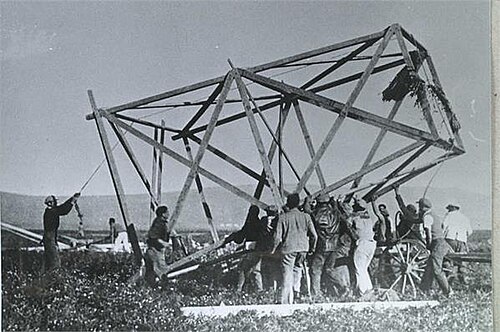 アイン・ゲフの塔建設 1937