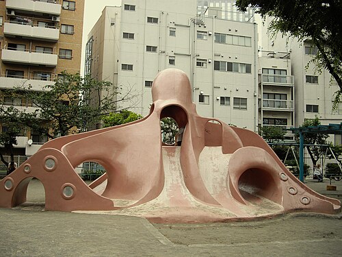 日本のタコ滑り台