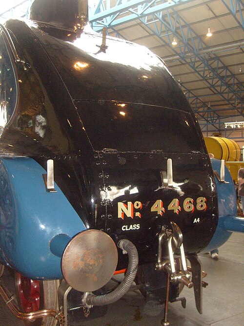 ヨーク国立鉄道博物館に展示されている4468号機「マラード」（2009年）