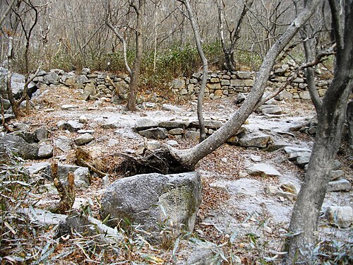 伽耶山の白熊寺の遺跡