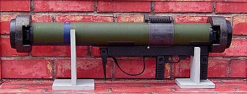 MATADOR（携帯型対戦車・対ドア兵器）