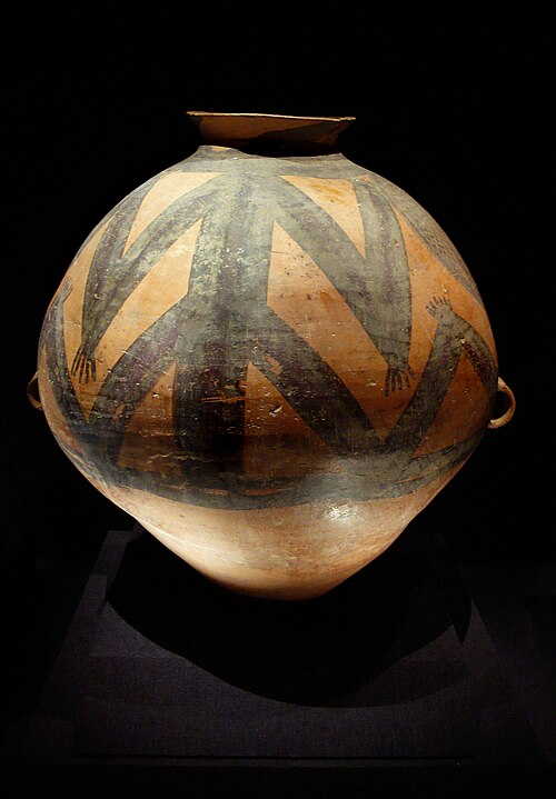 カエルをモチーフにした彩色壺、馬家窯文化（紀元前2200～2000年）