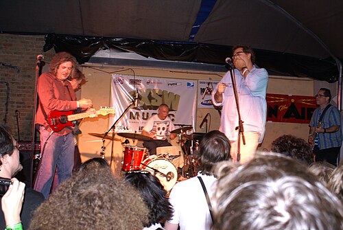 2008 年 3 月、SXSW フェスティバルに出席したハーフ ジャパニーズ