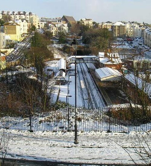 ウォリアー スクエア駅、セント レナーズ オン シー