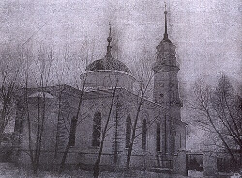 トロイツクのザイヌラ・ラスレフ・モスクは、1863年から1864年にかけてガイサ・ヤウシェフによって建設されました。