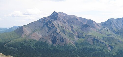 イグルー山から見たダブルマウンテンの西側斜面