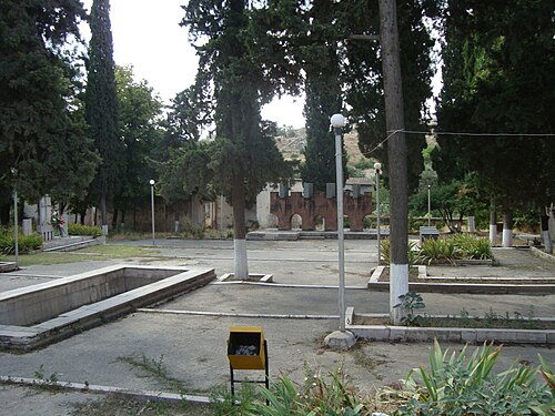 マルタケルトの公園と記念碑