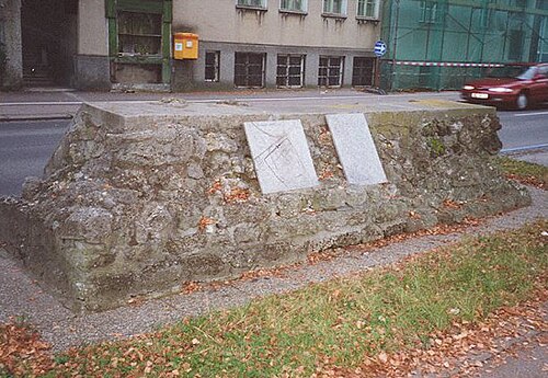 ヴェルスのローマ時代の城壁の遺跡、シューベルト通り