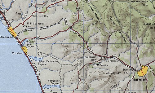 SR 78 は I-5 から東に進み、わずかに北東に曲がってから、US 395 との西側のジャンクションで南東に 90 度曲がります。SR 78 と US 395 はエスコンディードを過ぎて南東に進み、そこで SR 78 は南に曲がります。