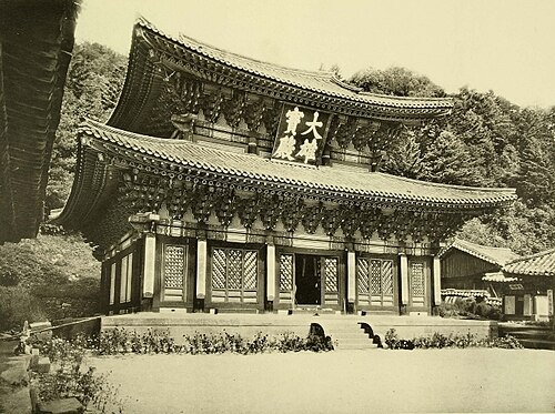長安寺の大雄宝殿。