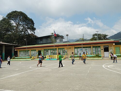 カヤパ中央学校
