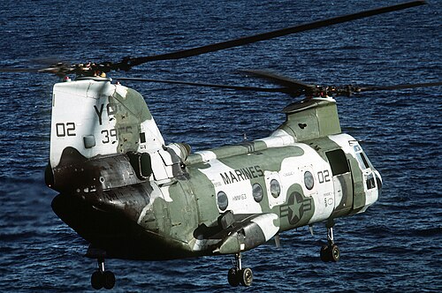 1989年、HMM-163のCH-46E。