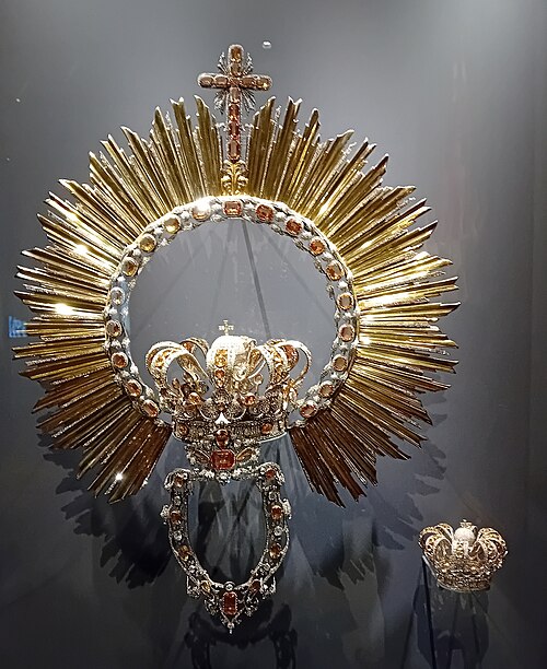 アトーチャの聖母子像のための冠、1852年頃、ナルシソ・プラクセネス