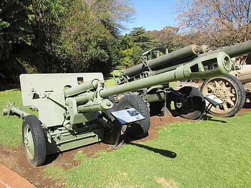 ZiS-3 はヨハネスブルグの南アフリカ国立軍事史博物館に展示されています。
