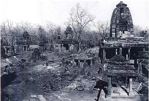 1918年のデオガル寺院複合施設