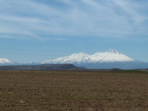 ハサン山