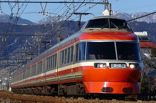 7000系「LSE」