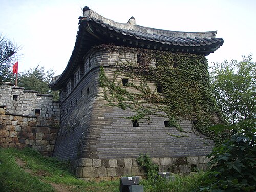 南：南砲樓