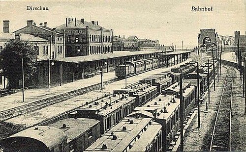 1900 年頃のトチェフ (ディルシャウ) 駅