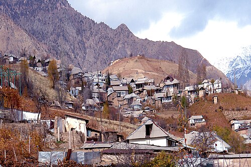 タジキスタンのギッサル地区にあるショホン村