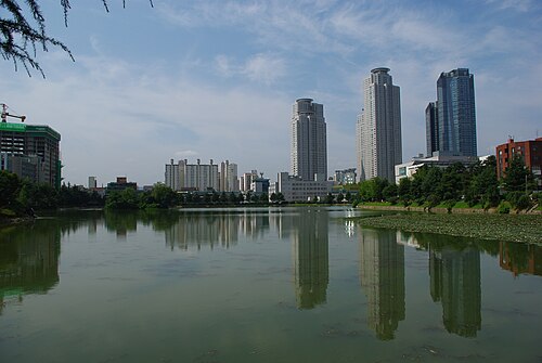 建国大学