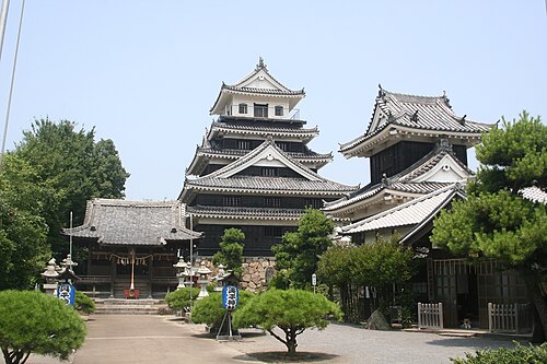 中津城