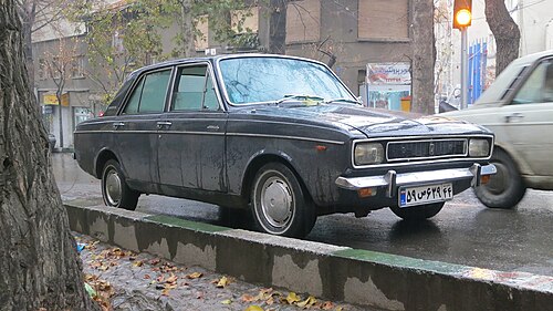1971 年型 Paykan DeLuxe。