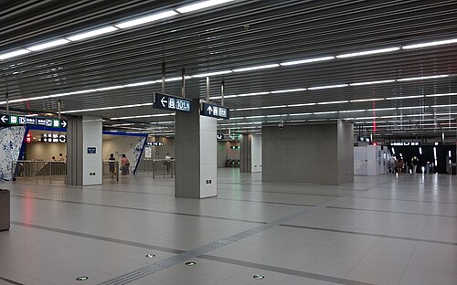 地下鉄8号線と10号線共用駅舎