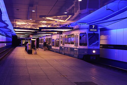 チューリッヒの地下鉄駅、2022年