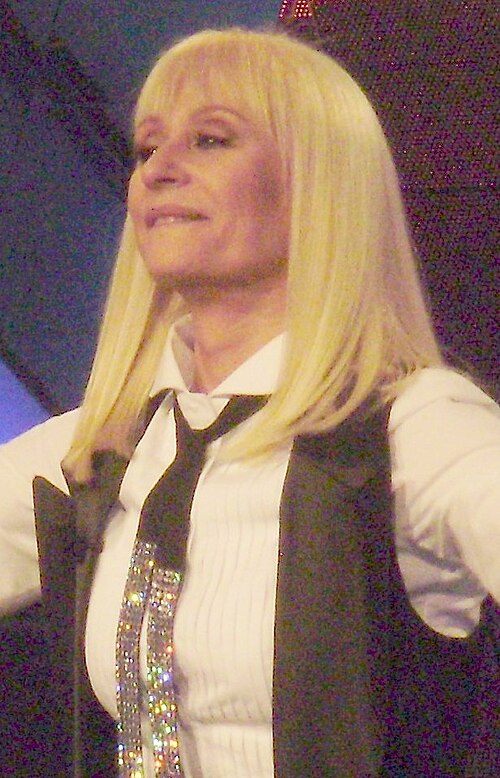 ラファエラ・カラ (2013–2014、2016)