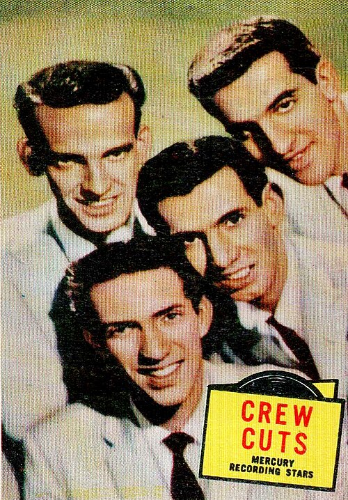 1957 年のグループ: パット (左)、ルディ (右上)、ジョニー (中央)、レイ (下)