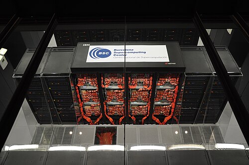 MareNostrum 2 - CPU ラックからの眺め